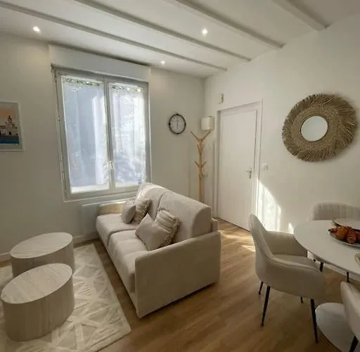 L'ancre Rochelaise Proche Marché Et Vieux Port